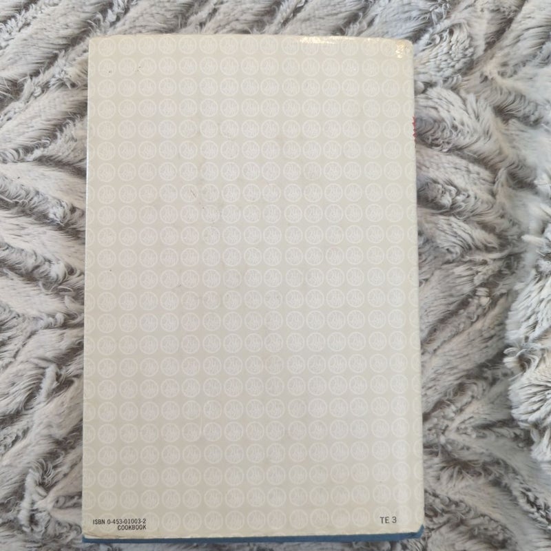 Weight Watchers' New Program Cookbook