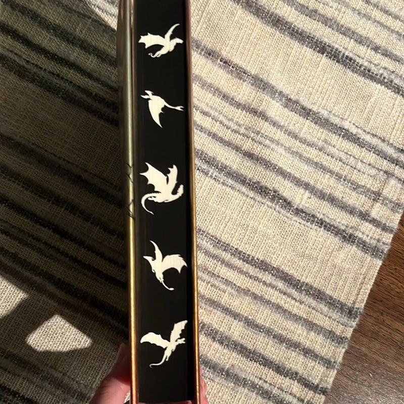 Fourth Wing (FIRST EDITION w/SPRAYED EDGES)