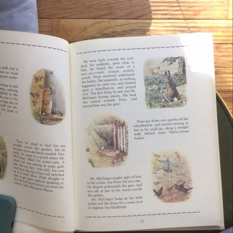 Giant Treasury of Peter Rabbit