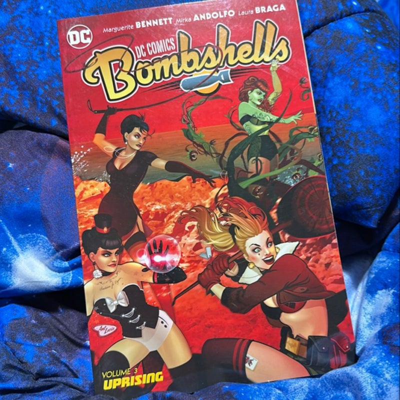 DC Comics Bombshells Vol 3