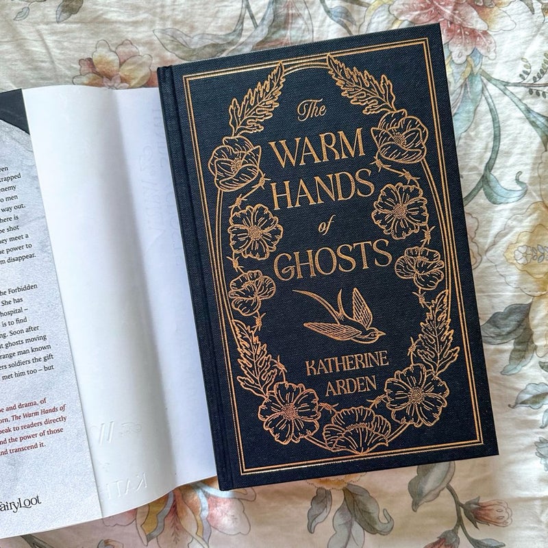 The Warm Hands of Ghosts (Fairyloot Signed Edition) 