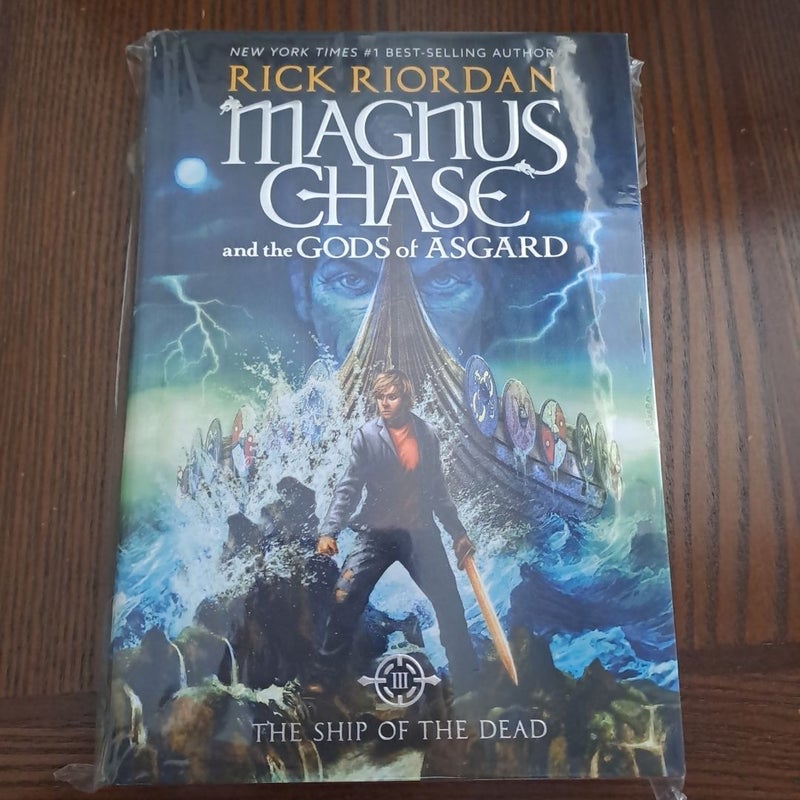 Magnus Chase and the Gods of Asgard, Book 3 the Ship of the Dead (Magnus Chase and the Gods of Asgard, Book 3)