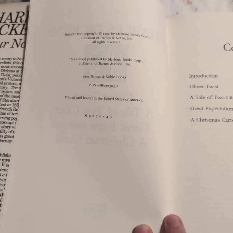 Oliver Twist ; A Tale of Two Cities ; Great Expectations ; A Christmas Carol