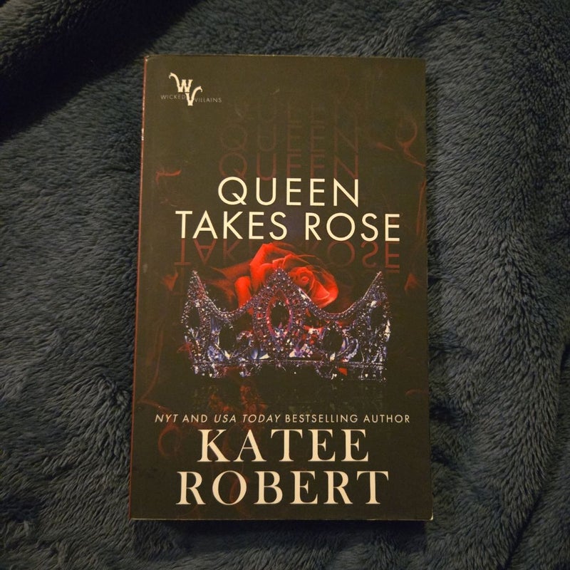 Queen Takes Rose