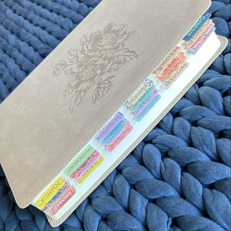 ESV Single Column Journaling Bible LARGE PRINT Hosanna Revival