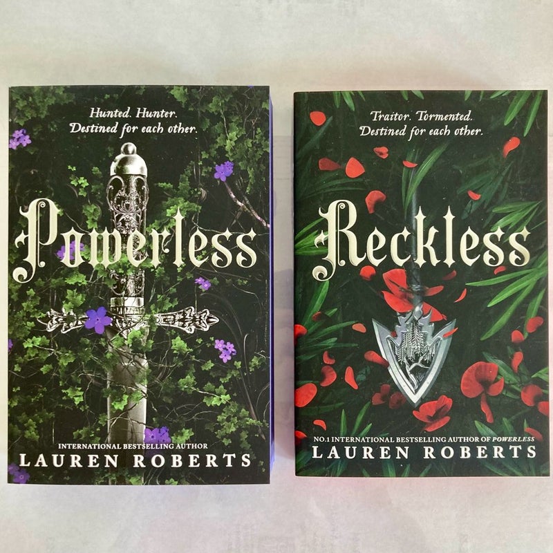 Powerless • Reckless Waterstones Exclusive Paperbacks