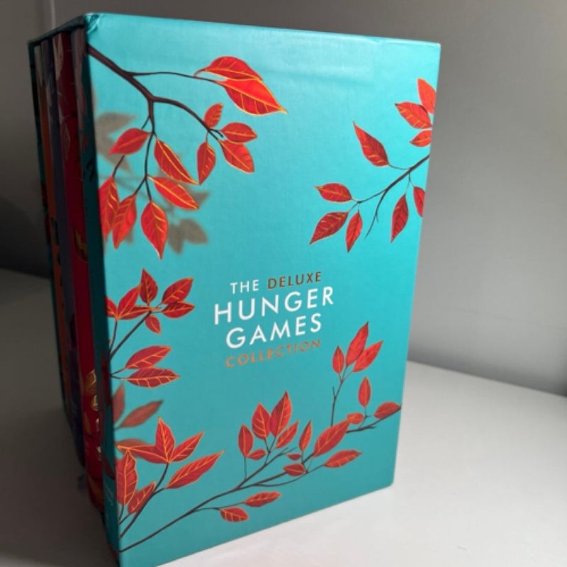 Deluxe Hunger Game Box Set