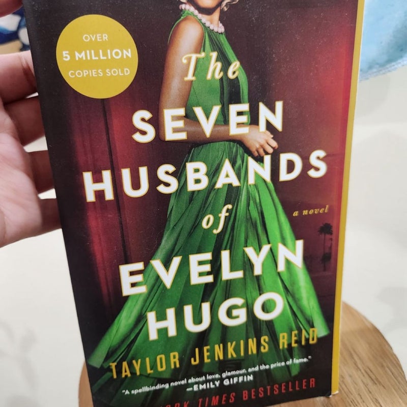 The Seven Husbands of Evelyn Hugo