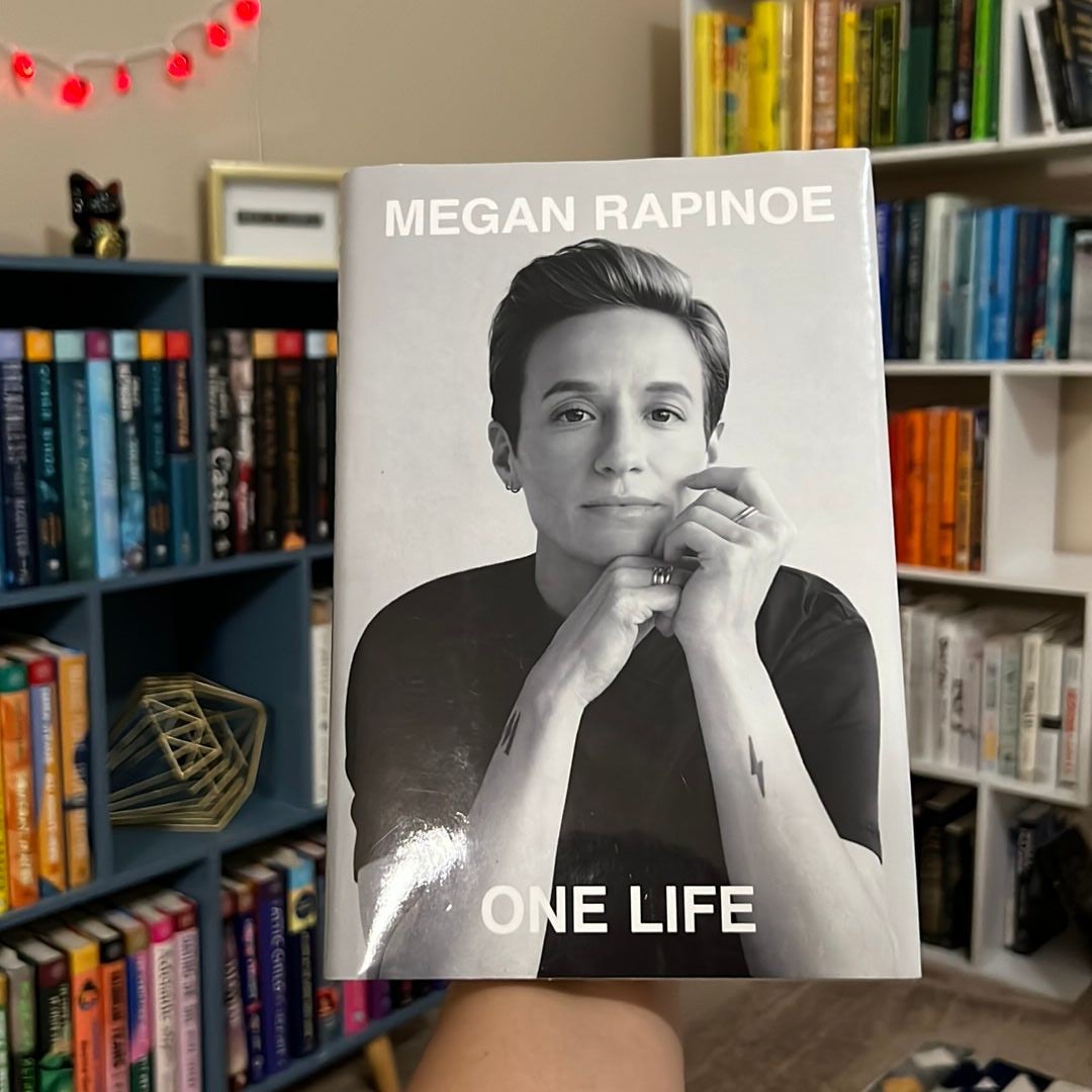 One Life by Megan Rapinoe(02)