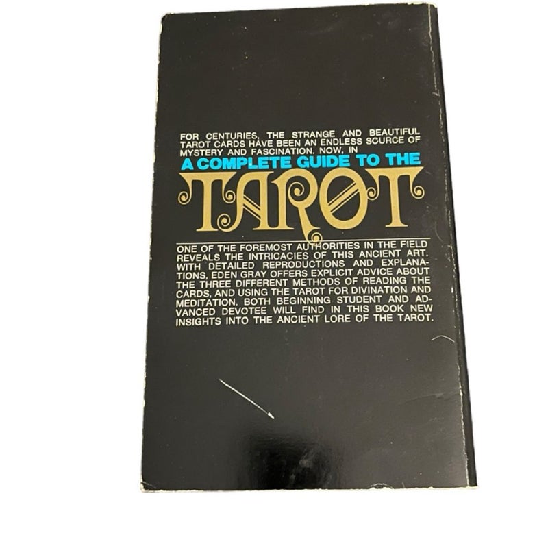 A Complete Guide to the Tarot