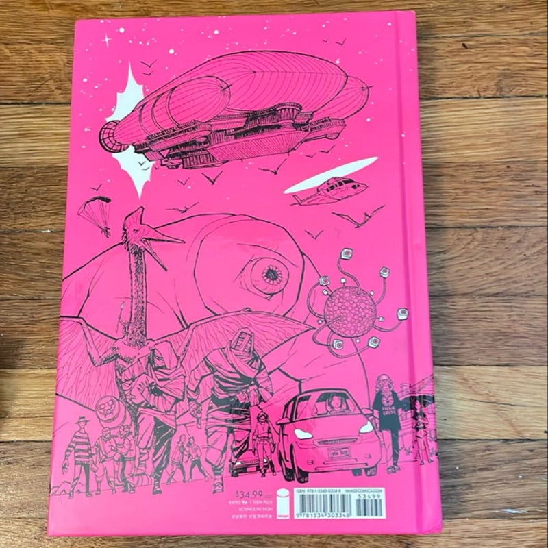 Paper Girls Deluxe Edition Volume 1