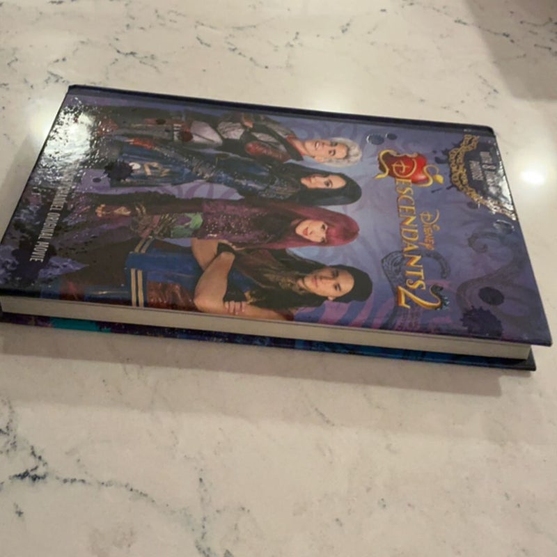 Descendants 2 Junior Novel