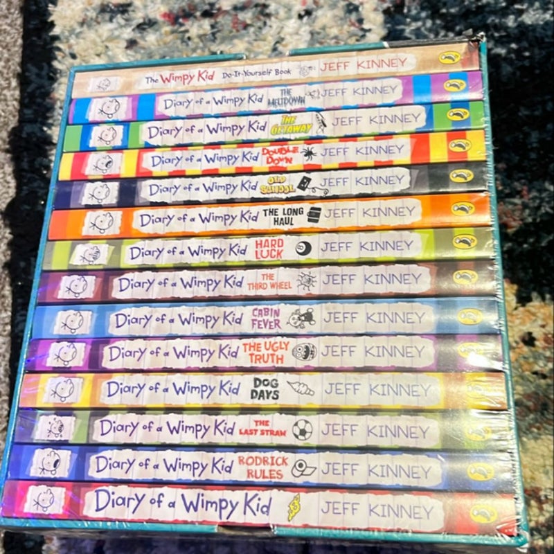 Diary of a Wimpy Kid 12 Books Complete Collection Set New(Diary Of a Wimpy Kid,Rodrick Rules,The Last Straw,Dog Days,The Ugly Truth,Cabin Fever,The Third Wheel,Hard Luck,The Long Haul,Old School..etc