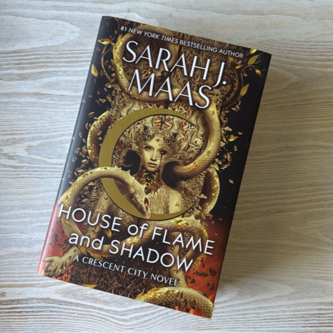 House of Flame and Shadow by Sarah J. Maas, Hardcover | Pangobooks