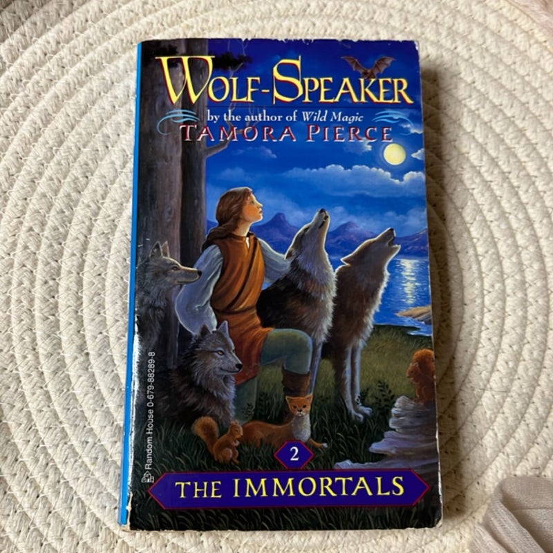 Wolf Speaker