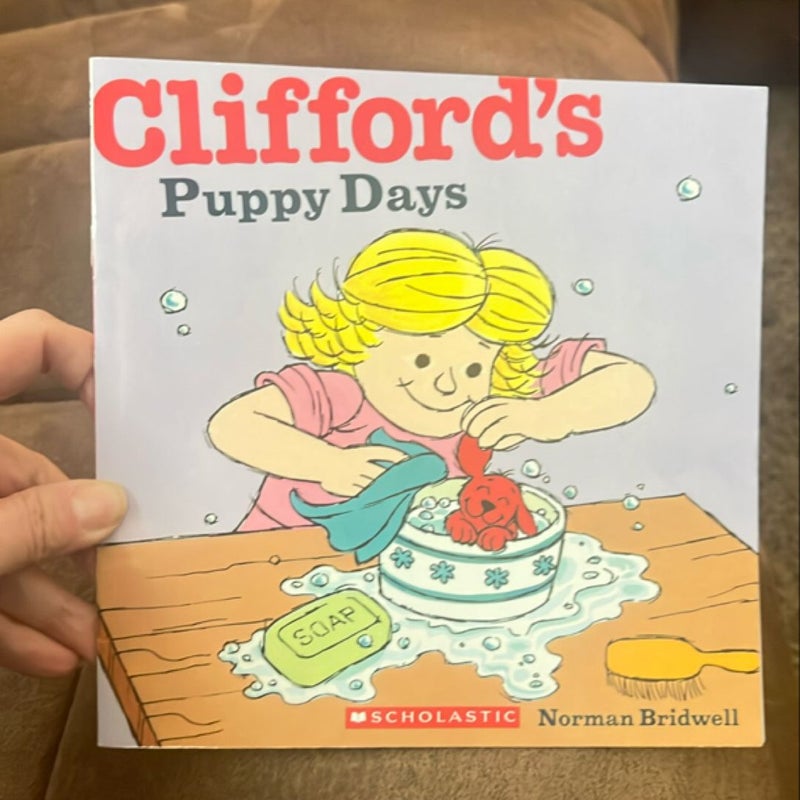 Clifford's Puppy Days