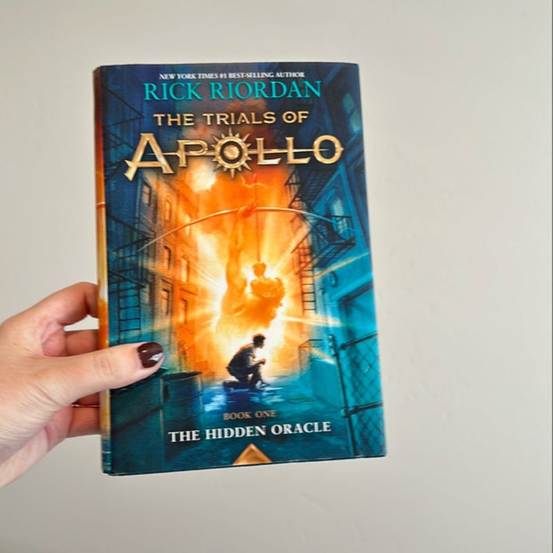 Trials of Apollo, the Book One the Hidden Oracle (Trials of Apollo, the Book One)