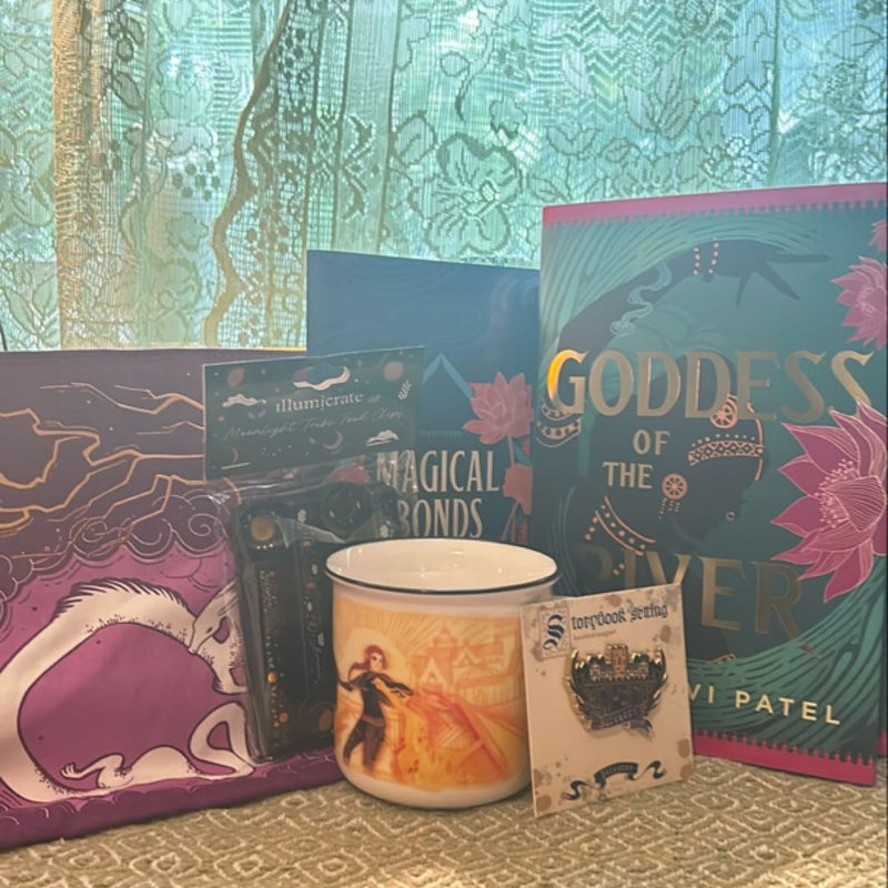 May FULL Illumicrate Box 