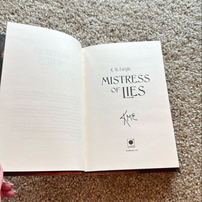 Mistress of Lies (illumicrate)