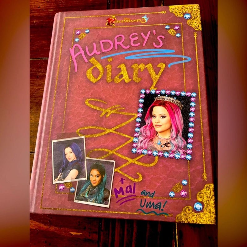 Descendants 3: Audrey's Diary [Book]