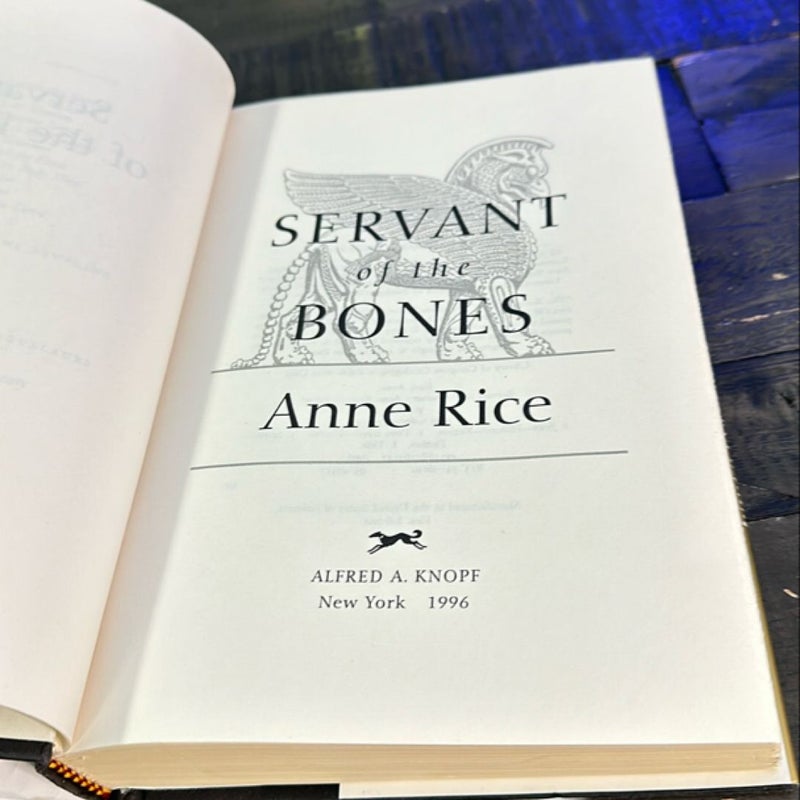 Servant of the Bones (1st edition)