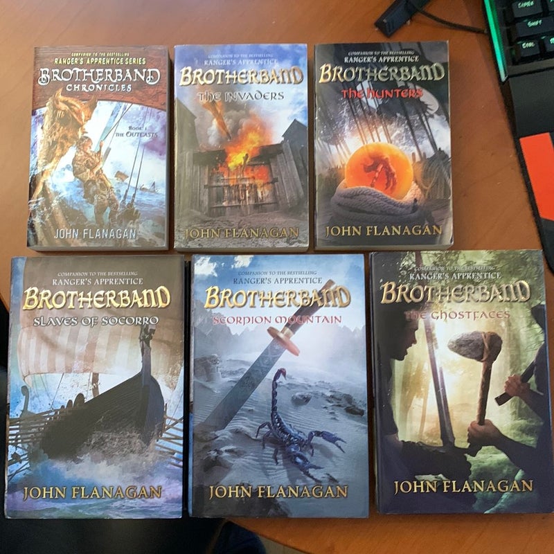 The Brotherband Chronicles Books 1-6: The Outcasts, The Invaders, The Hunters, Slaves of Socorro, Scorpion Mountain, The Ghostfaces