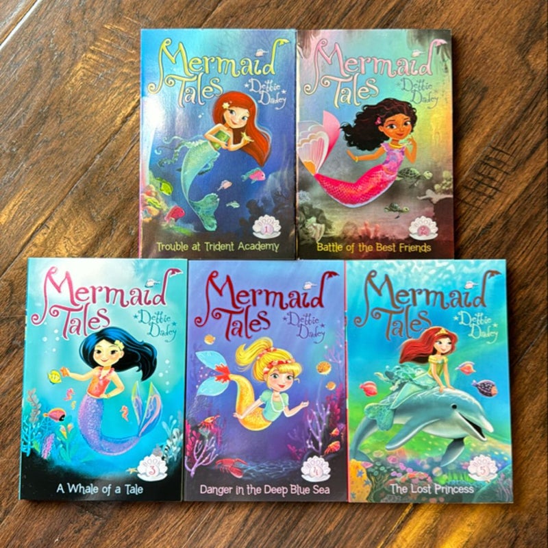 A Mermaid Tales Sparkling Collection (Boxed Set) by Debbie Dadey