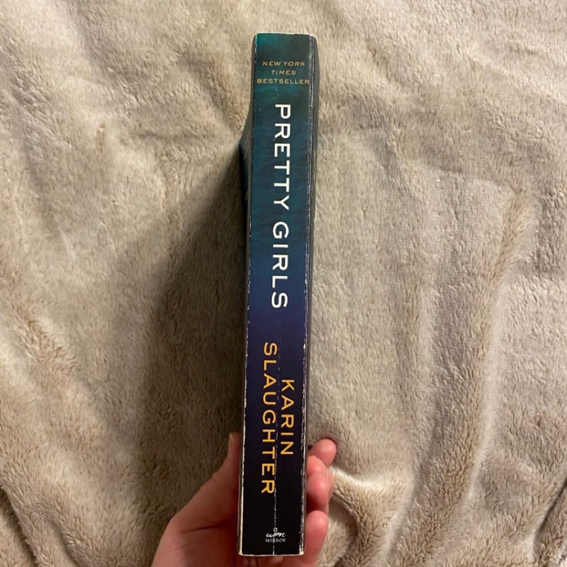 Pretty Girls [+FREE BOOKMARK]