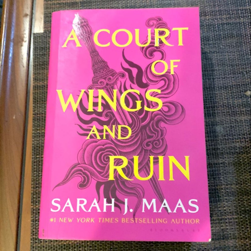 A Court of Wings and Ruin