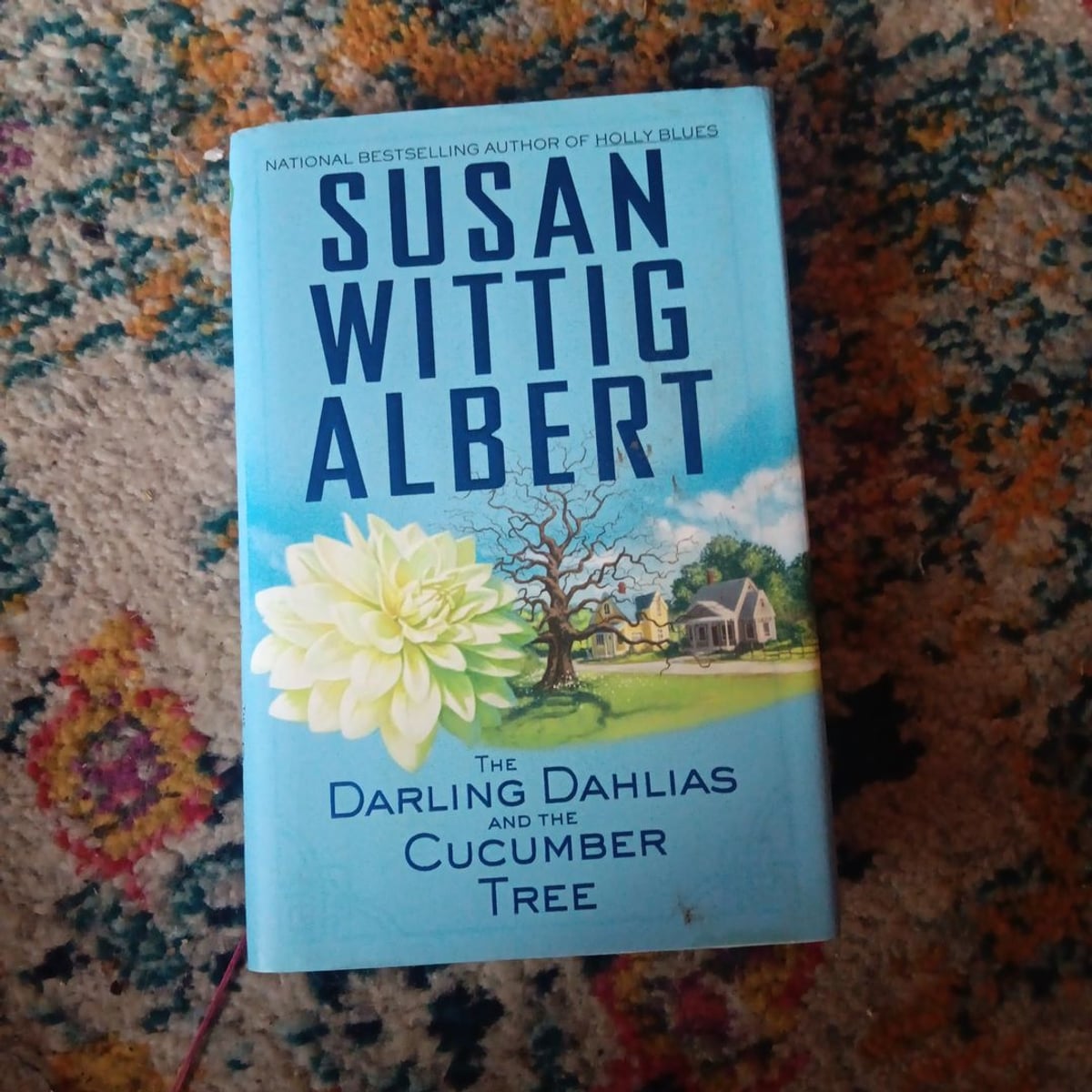 The Darling Dahlias and the Cucumber Tree by Susan Wittig