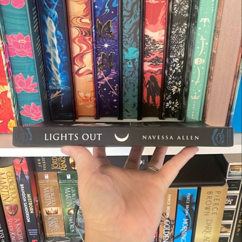 Indie OOP Lights Out