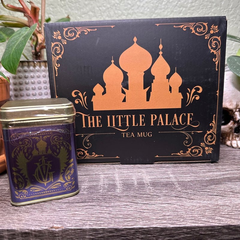 Grishaverse tea mug and tea