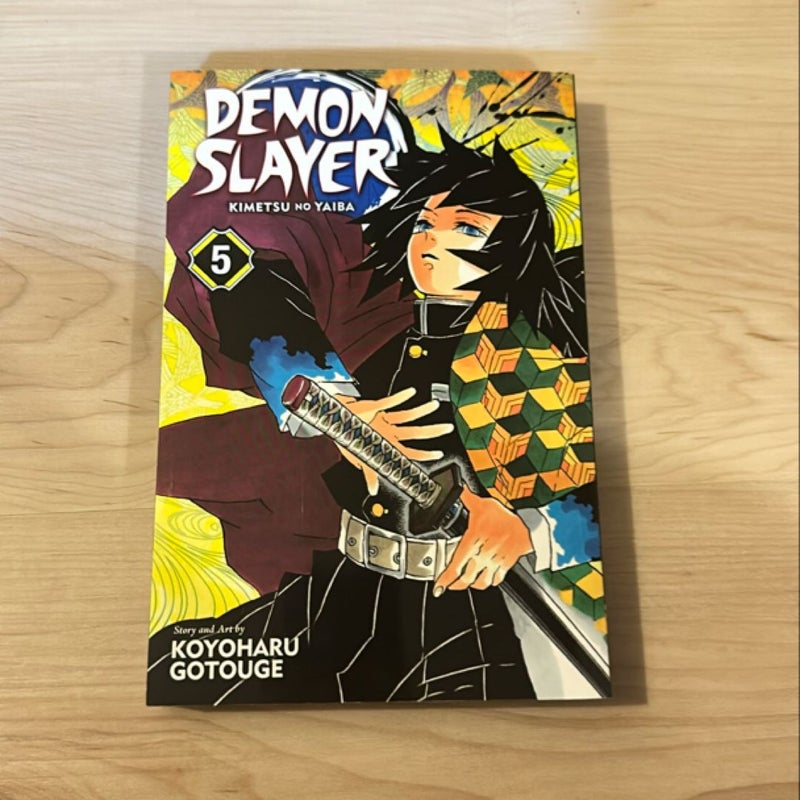 Demon Slayer: Kimetsu No Yaiba, Vol. 5