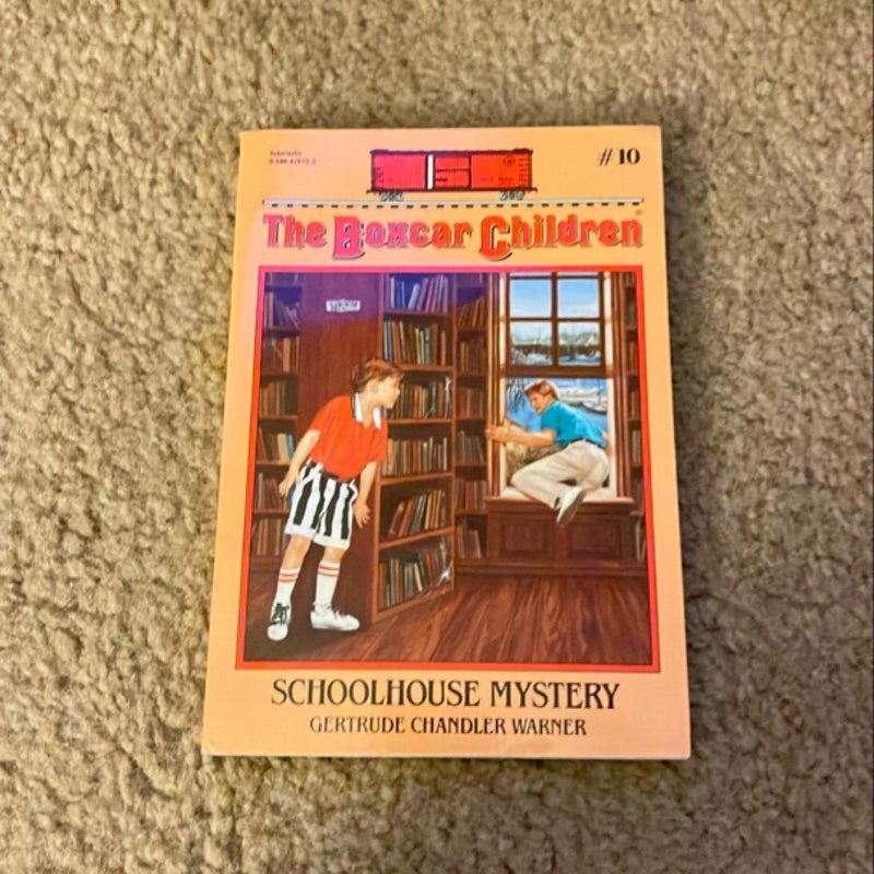 Schoolhouse Mystery