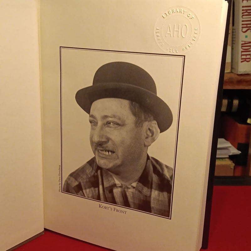 The Magic of Milt Kort, 1st 1999 edition Hermetic Press.