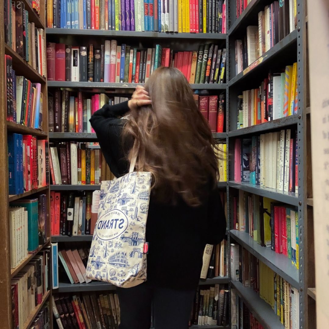 Maya 💛🌷📖🍵