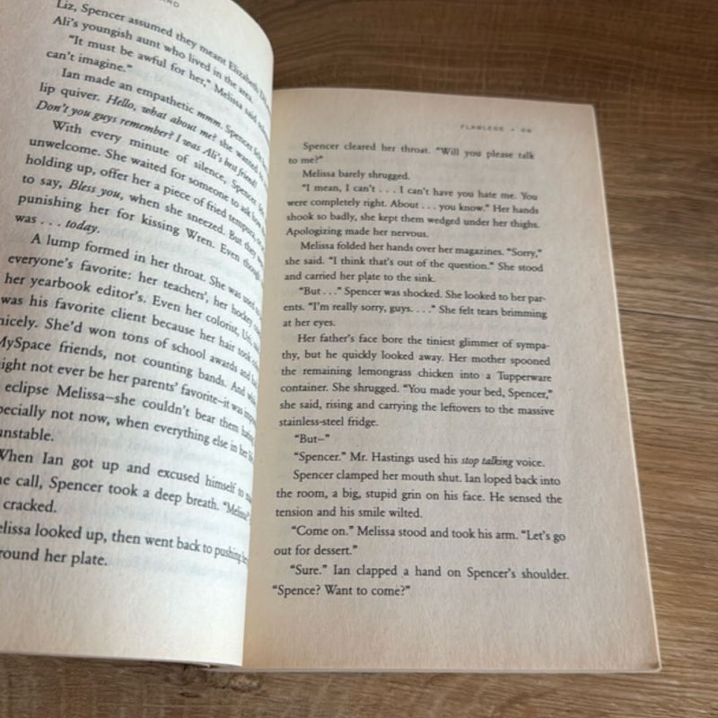 Pretty Little Liars #2: Flawless TV Tie-In Edition