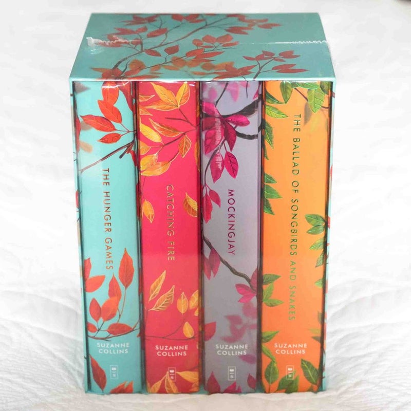 Hunger Games Deluxe Edition Box Set Sealed