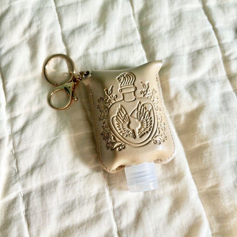 Bottle keychain