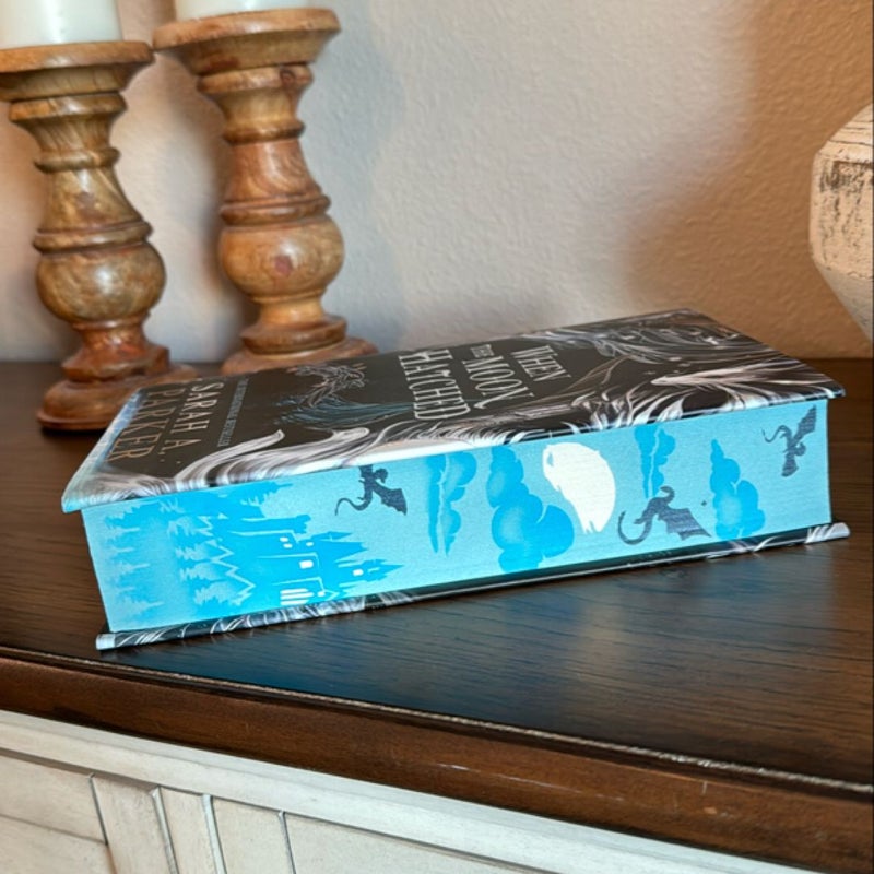 When the Moon Hatched by Sarah A. Parker, Hardcover Pangobooks