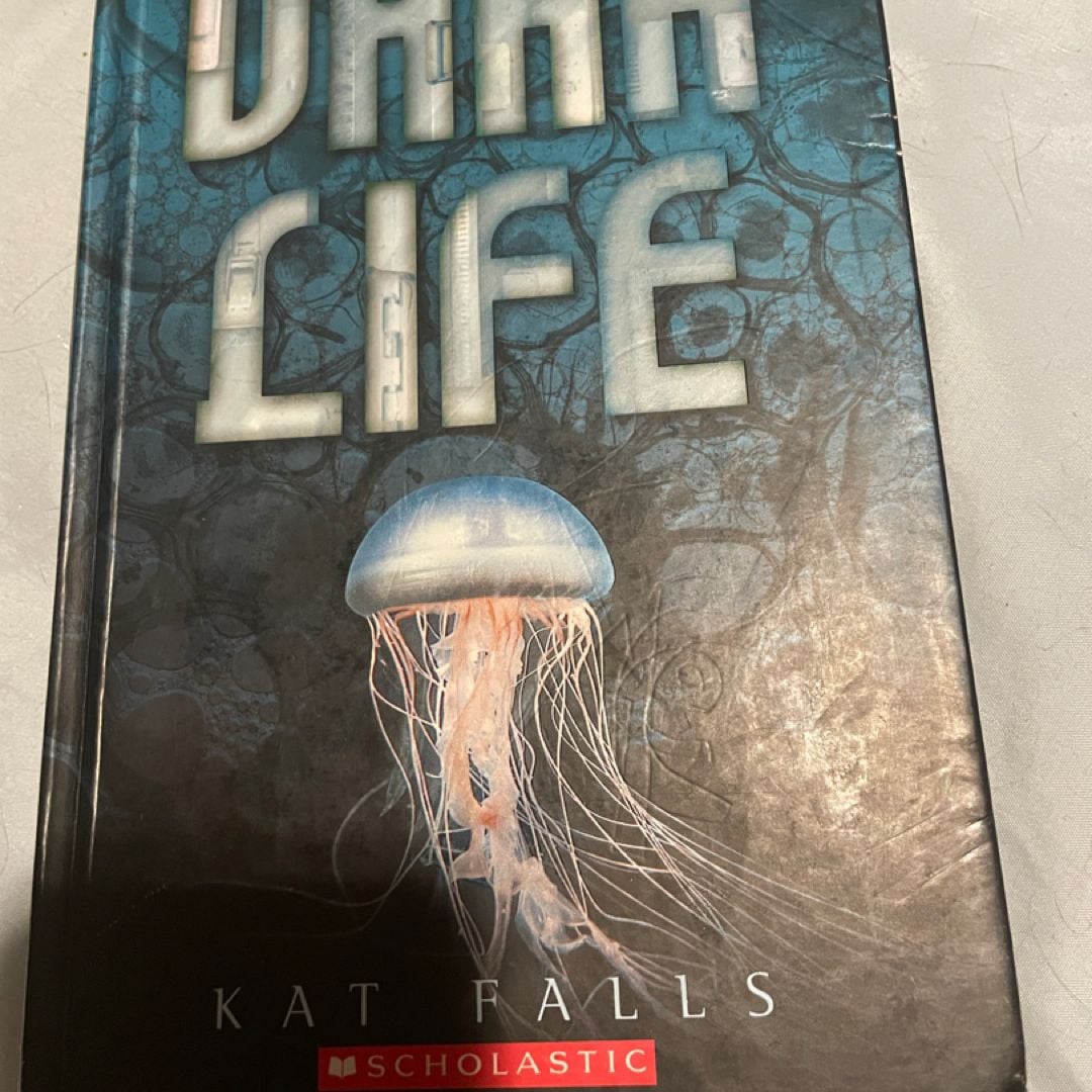 Dark life Kat falls by Kat falls , Hardcover Pangobooks