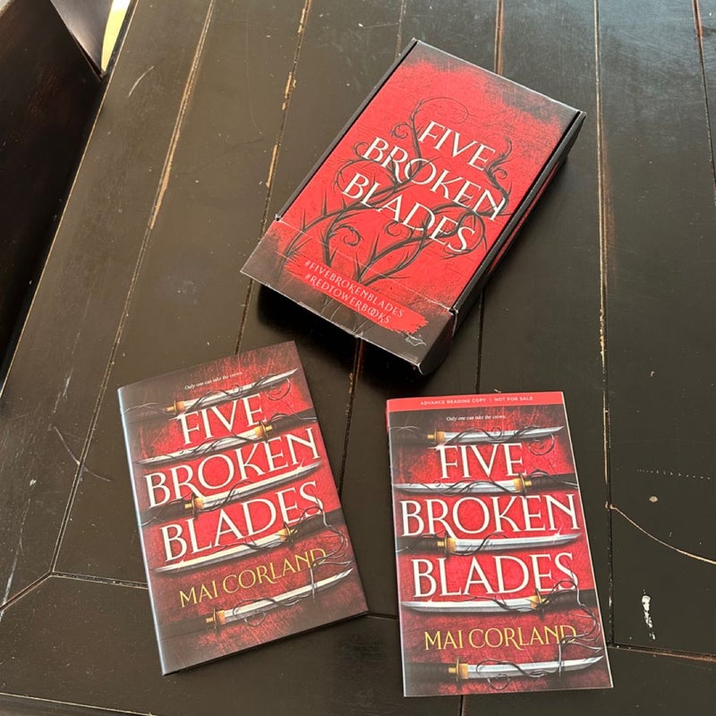 Five Broken Blades (Deluxe Edition) + ARC & ARC Box