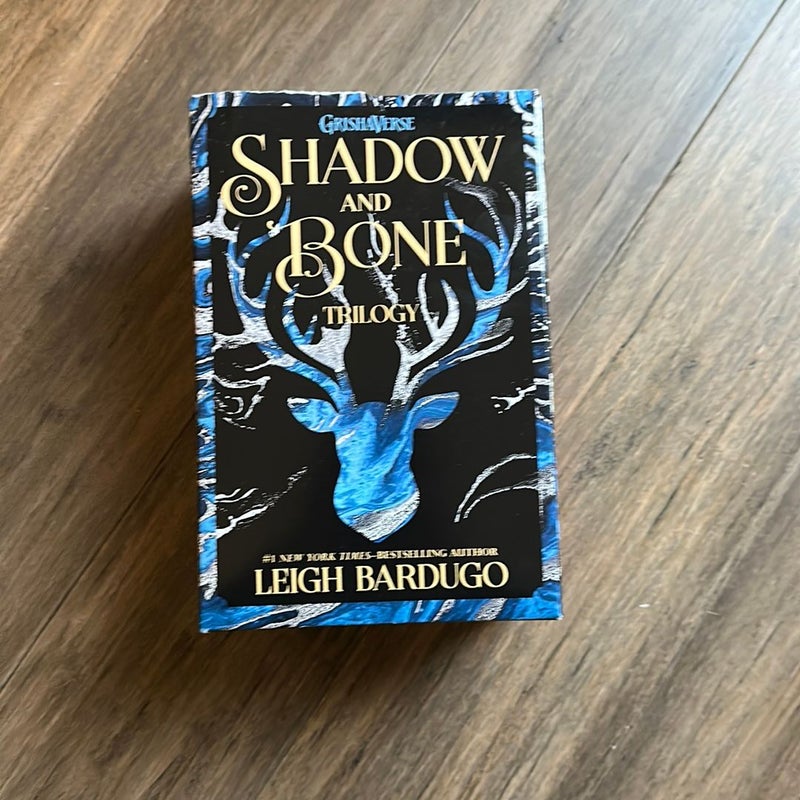 The Shadow and Bone Trilogy Boxed Set