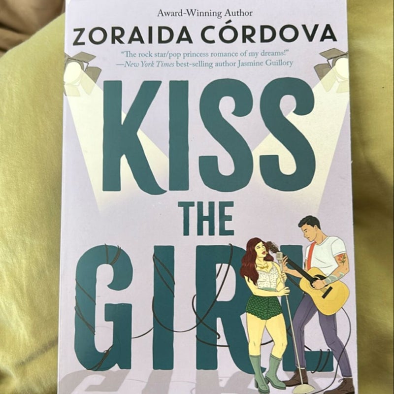 Kiss the Girl (a Meant to Be Novel)