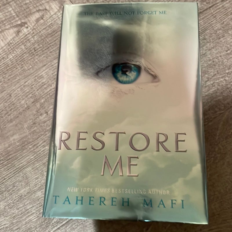 Shatter Me Fairyloot Editions Pt.2