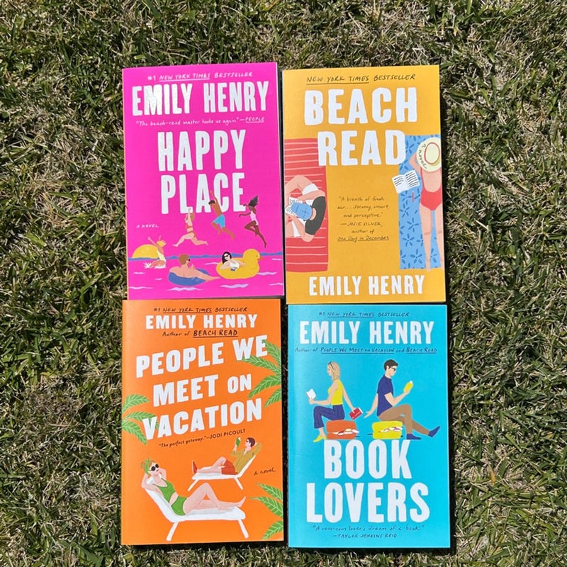 Beach Read, book lovers, people we meet on vacation, and happy place !