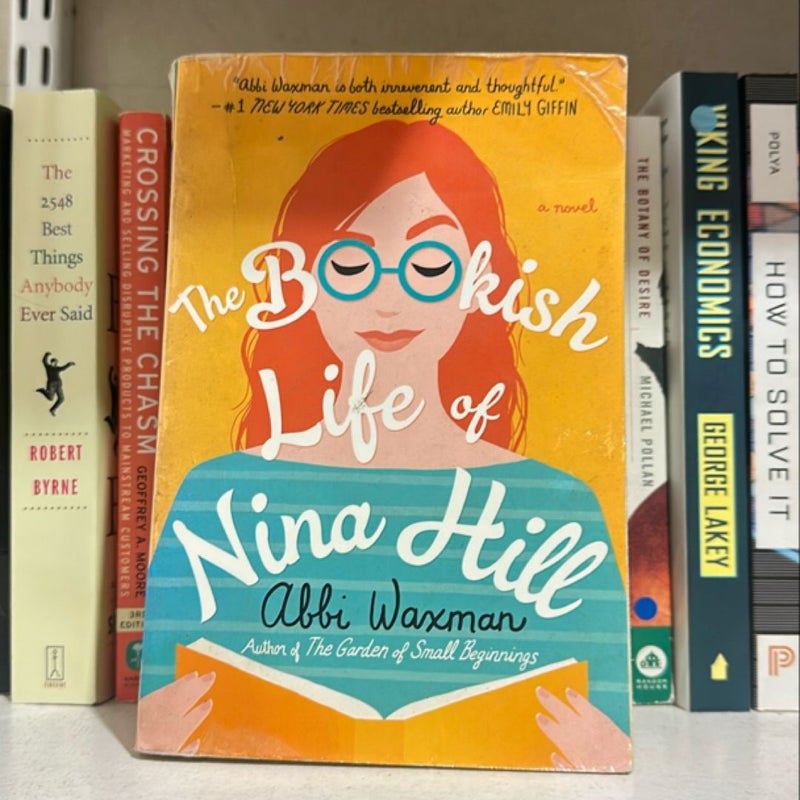 The Bookish Life of Nina Hill