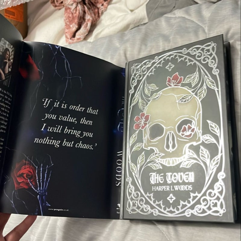 The Coven - SIGNED Fairyloot Exclusive Edition 