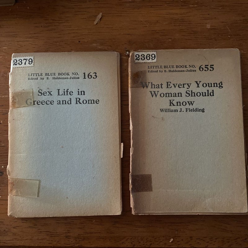Catalog of 842 Little Bluebooks