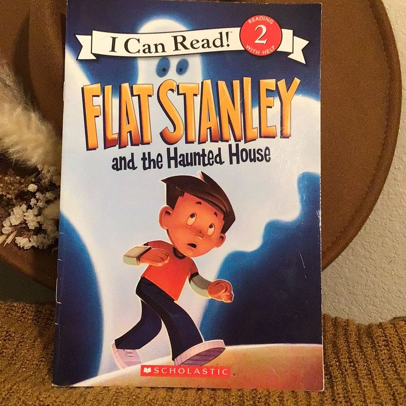 Flat Stanley and the Haunted House ( paperback)